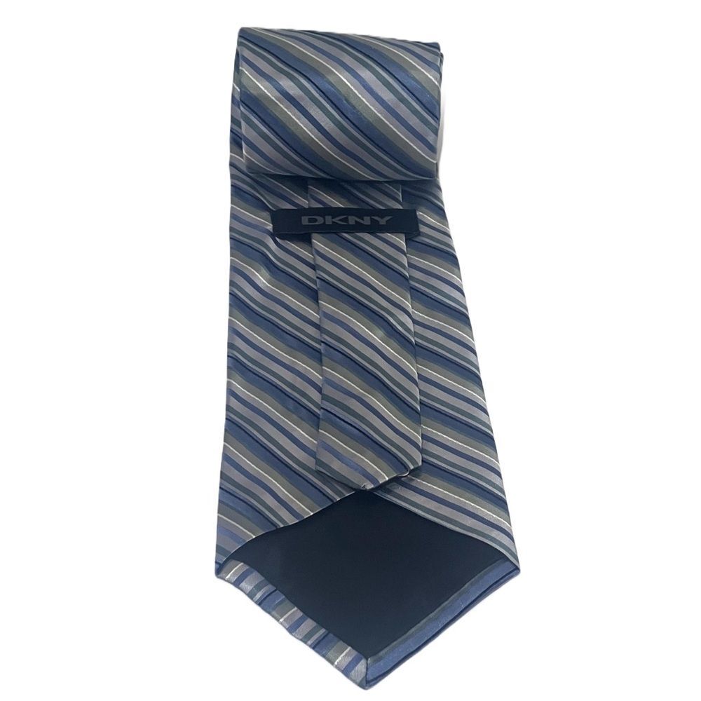 DKNY‎ 100% Silk Designer Tie Gray Striped Business Casual Retro Necktie US-Made - Picture 4 of 10